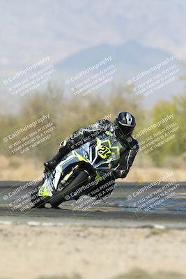 media/Apr-19-2025-CVMA (Sat) [[586b59ad56]]/Race 13-Amateur Supersport Open/